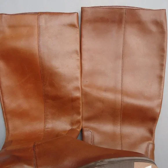 SIZE 6.5. NATURALIZER leather riding boots. - Picture 16 of 16